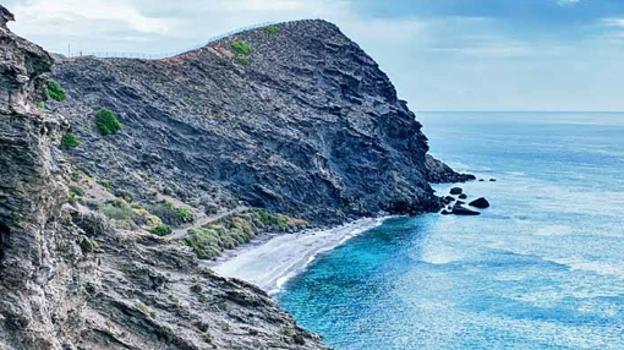 Vista aérea de playa La Joya