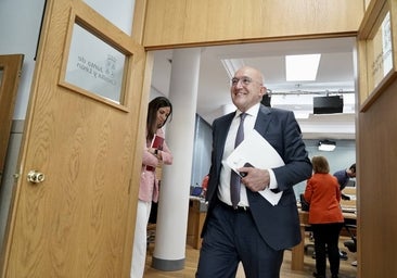 Carnero deja la Junta para centrarse en su candidatura a la Alcaldía de Valladolid