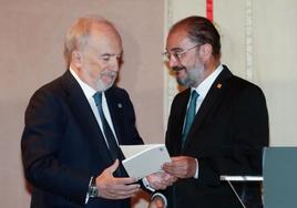 Lambán pide al PSOE que rompa «cualquier relación» con Bildu
