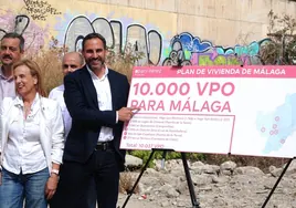 El PSOE propone en Málaga la creación de un cuerpo especial de funcionarios para acelerar la construcción de 10.000 VPO