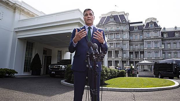 Sánchez, durante la rueda de prensa posterior a su encuentro con Biden