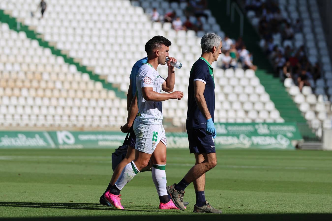 El empate del Córdoba CF ante el San Fernando, en imágenes