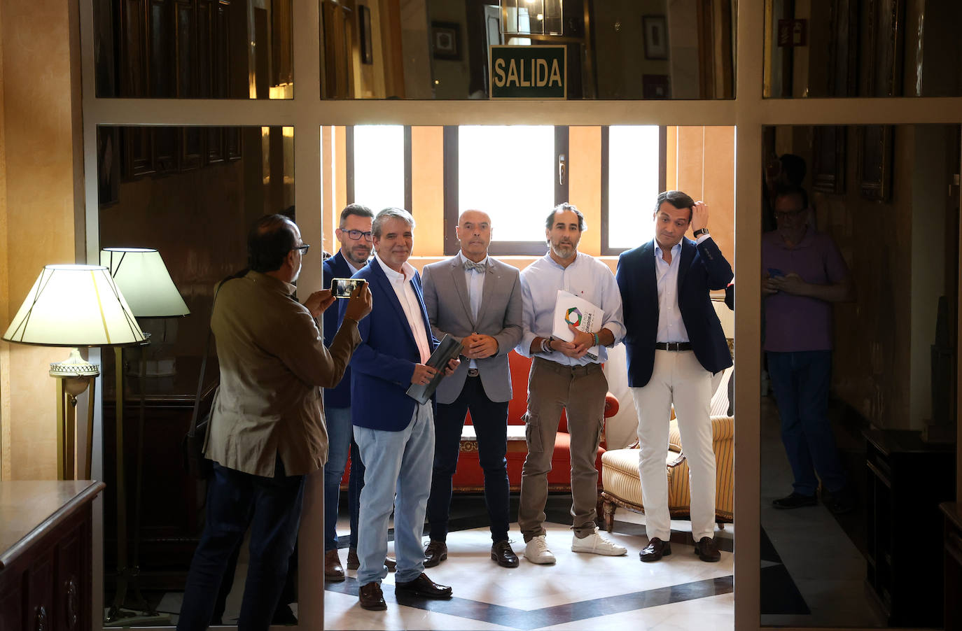 El primer debate electoral de los candidatos a la Alcaldía de Córdoba, en imágenes