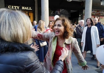 Las ministras entran en campaña con 'viejas' promesas para Castilla y León