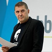 Los siete etarras condenados por asesinato renuncian a su candidatura en Bildu para reducir el previsible daño electoral