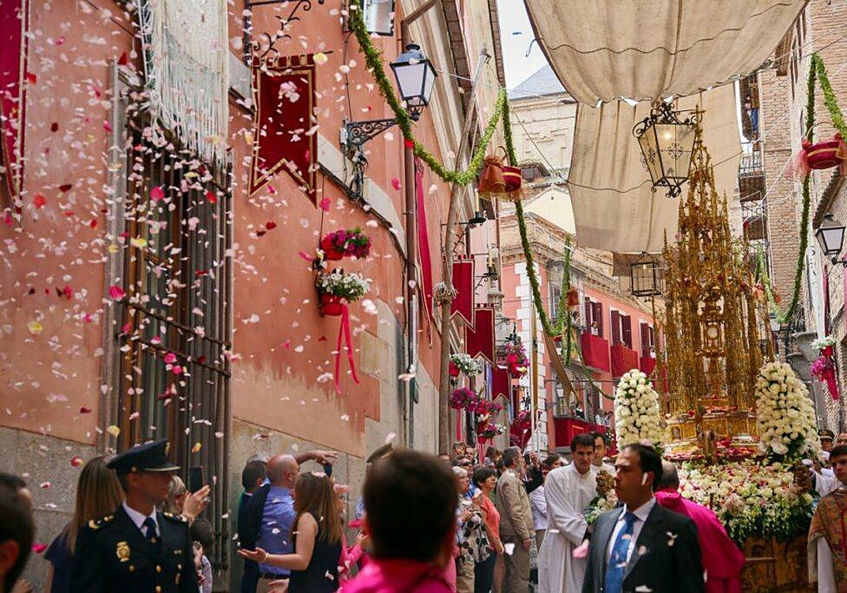 El Corpus se celebra el año que viene, en una sorprendente coincidencia, un día antes que el Día de la Región