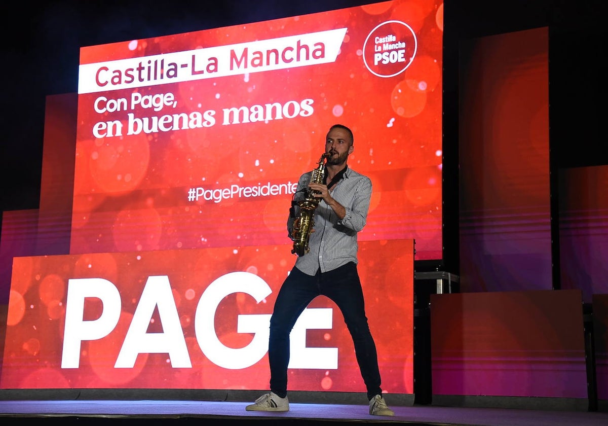 Jorge Maestre, el saxofonista de Page: «Dicen que soy un amuleto»