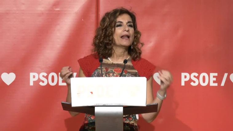 María Jesús Montero acusa al PP de "montar bronca" con Bildu para que no se hable "de la economía que va bien"