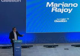 Mariano Rajoy apoya a la alcaldesa de Marbella en su campaña más difícil: «La conozco bien y creo en ella»