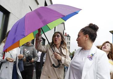Irene Montero carga contra Ana Rosa Quintana por los insultos racistas a Vinicius