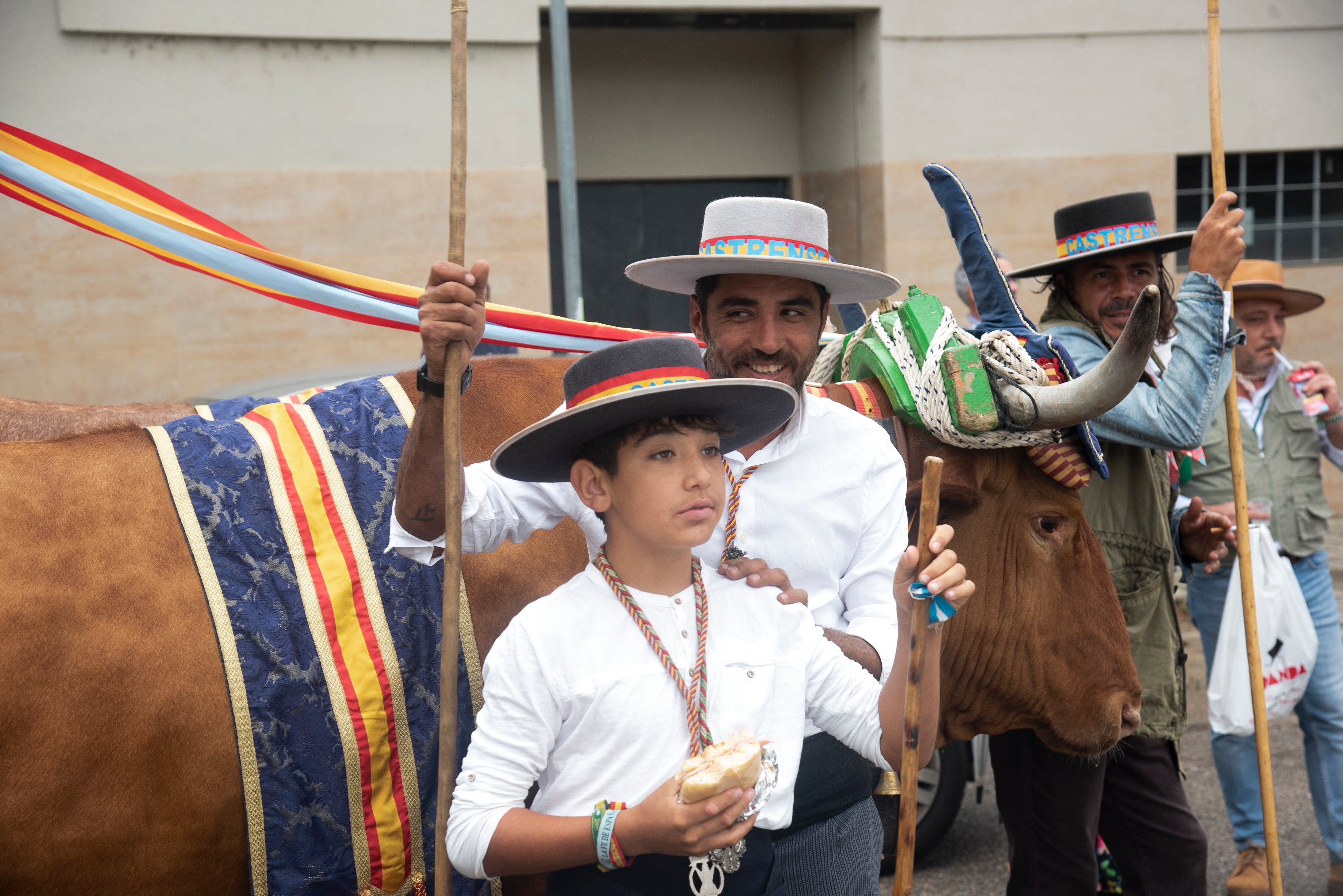 Salida del Rocío Castrense con Montequinto