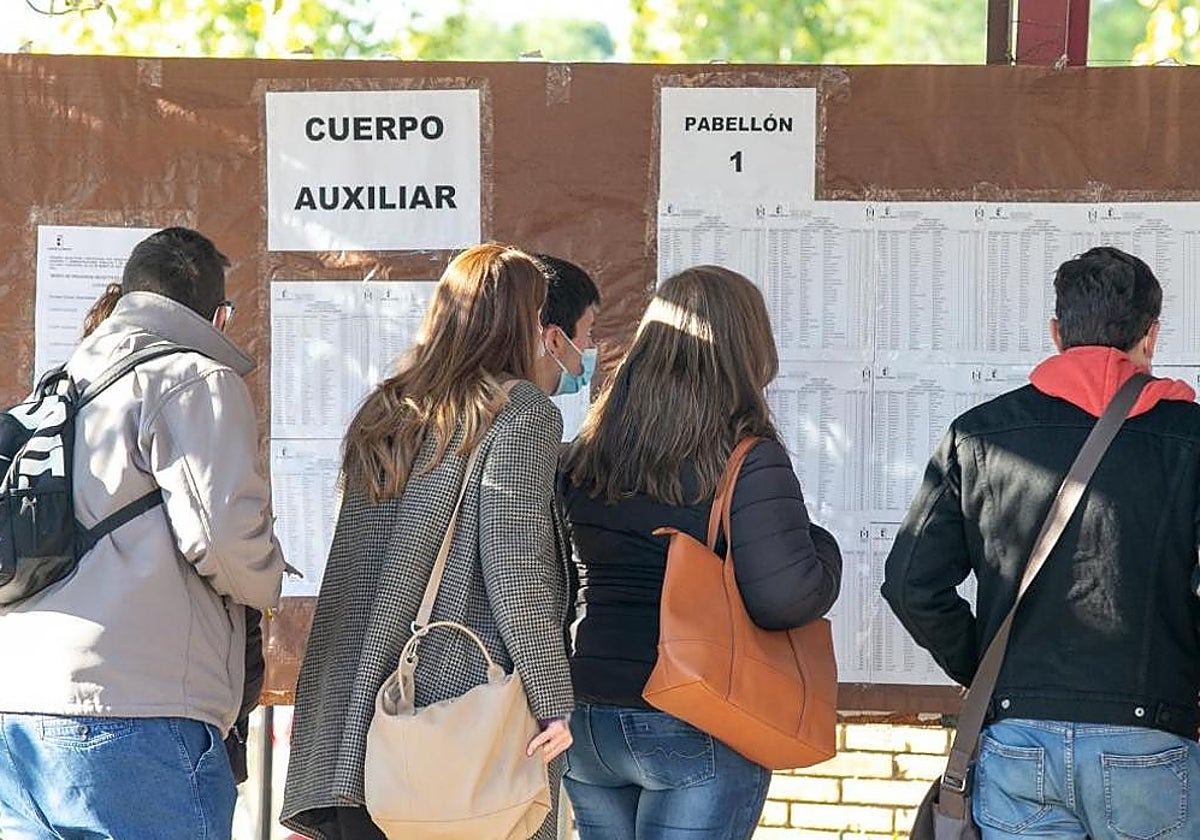 Ya se conocen las listas de admitidos y excluidos de las oposiciones para la Administración de la Junta