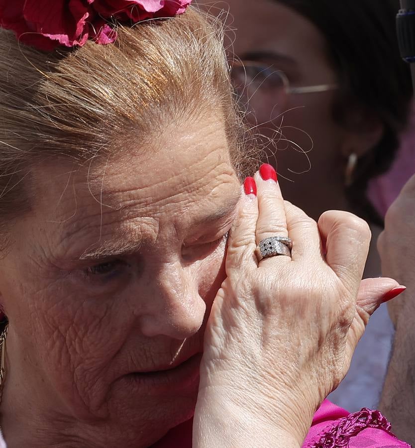 Ambiente del paso de algunas hermandades del Rocío por Villamanrique de la Condesa