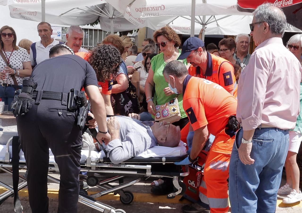 Ambiente del paso de algunas hermandades del Rocío por Villamanrique de la Condesa