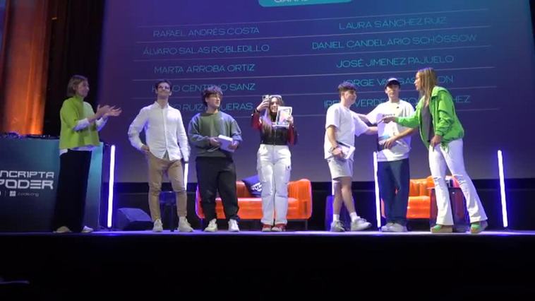 "Desencripta tu poder" transmite la importancia de la tecnología en el futuro profesional de los jóvenes