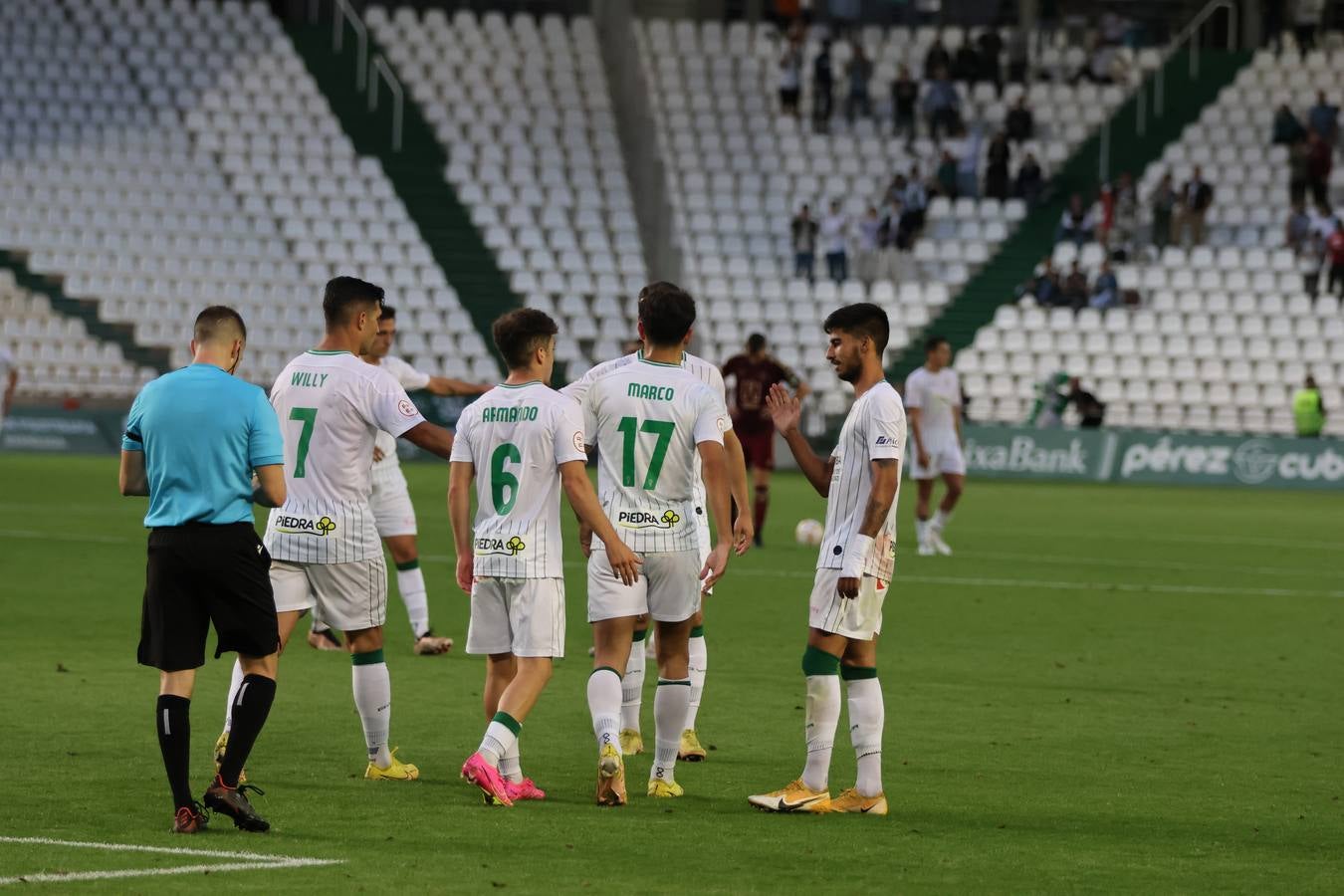 La victoria del Córdoba CF ante el Badajoz (3-1), en imágenes