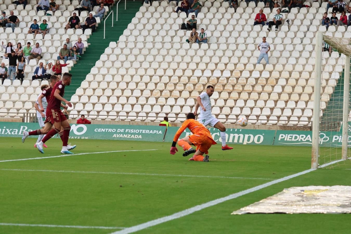 La victoria del Córdoba CF ante el Badajoz (3-1), en imágenes