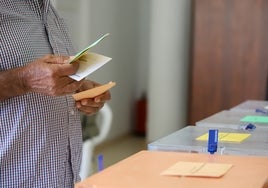 La Guardia Civil investiga la desaparición de la presidenta de una mesa electoral que se fue a tomar un café