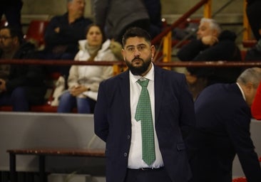 El Córdoba Patrimonio de la Humanidad renueva a su técnico Josan González