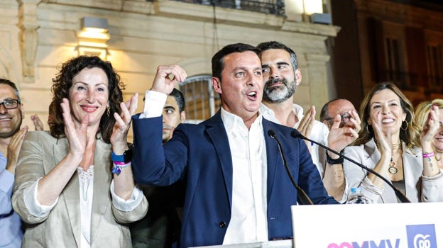 Javier Aureliano García, presidente de la Diputación de Almería, la noche electoral