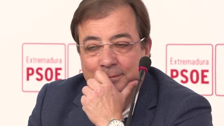 Vara destaca que "va a intentar gobernar" y si no, iniciará su relevo en el PSOE