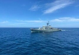 Rescatan a la tripulación de un pesquero de Ribeira hundido en Azores