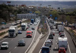 El Gobierno de Murcia pagará a desempleados el carné de conducir de camión y autobús