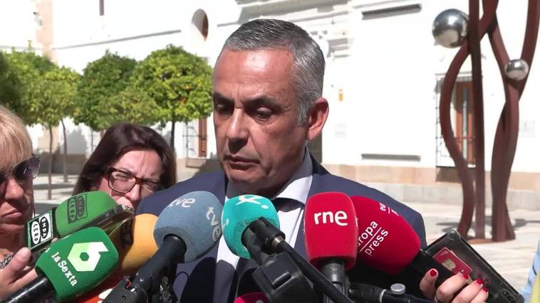 Vox Extremadura tiende la mano a PP para "sacar" al PSOE