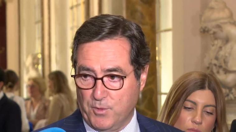 Garamendi a la clase política: "Veo estos vientos que algún día podrían recoger tempestades y no me gustan"