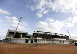 El Arcángel: historia de un despropósito de estadio que dura treinta años