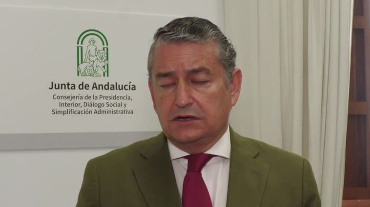 Junta exige a Sánchez una "rectificación inmediata" en su apoyo al "boicot" al sector de la fresa