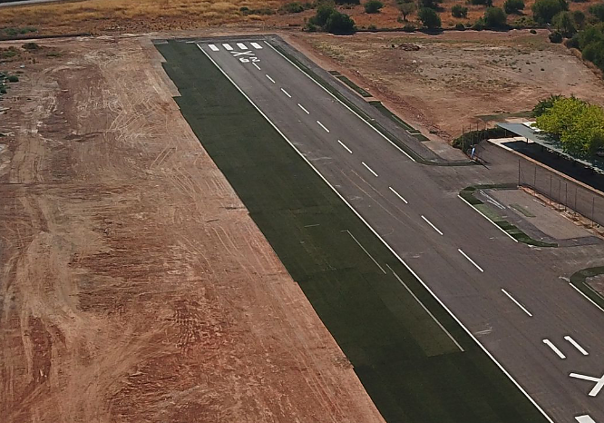 Imagen de archivo de una pista de aeromodelismo