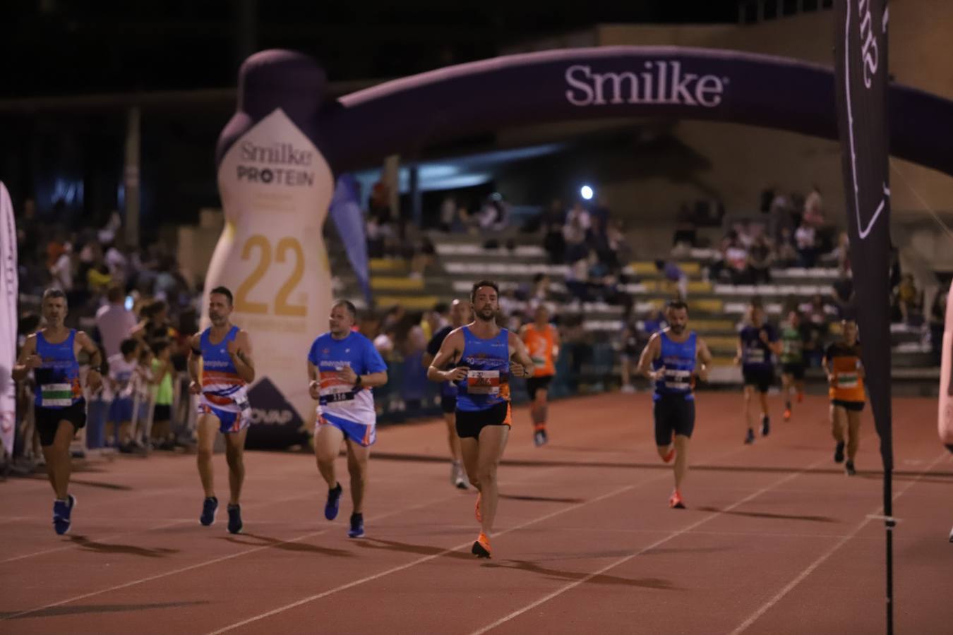 Las mejores imágenes y resultados de la Nocturna Trotacalles de Córdoba 2023