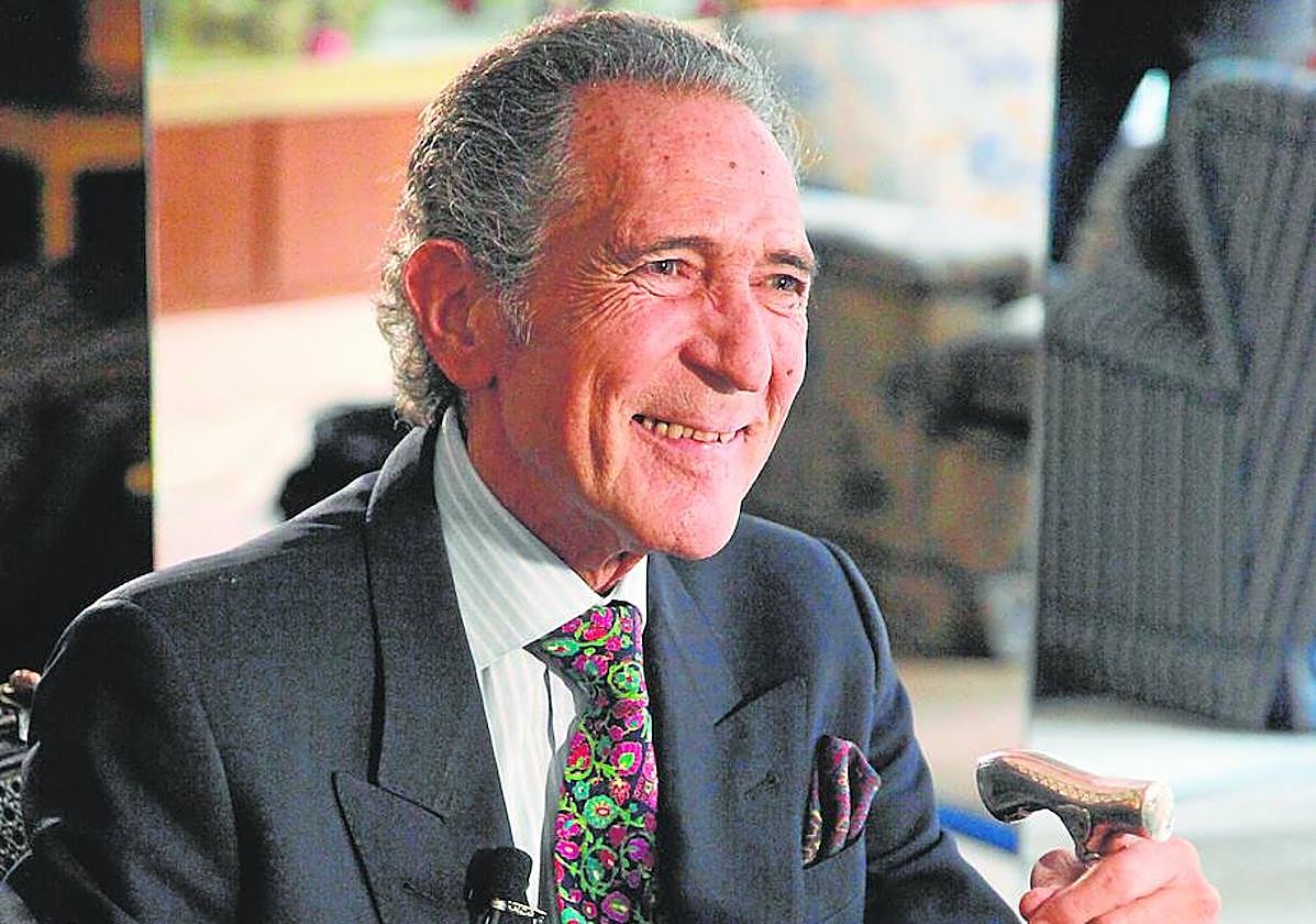 El escritor Antonio Gala