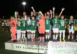 Ayuntamiento de Argés 'A' gana el XXV Campeonato de Fútbol Benjamín