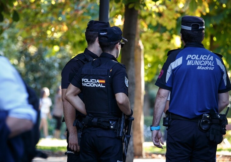Varios policías de la ciudad de Madrid