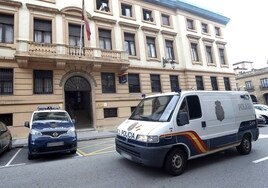 El acusado de robar un banco en Oviedo  con una pistola de aire comprimido se enfrenta a cinco años de cárcel
