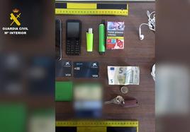 Detenido un joven acusado de más de 15 robos en coches en Fernán Núñez