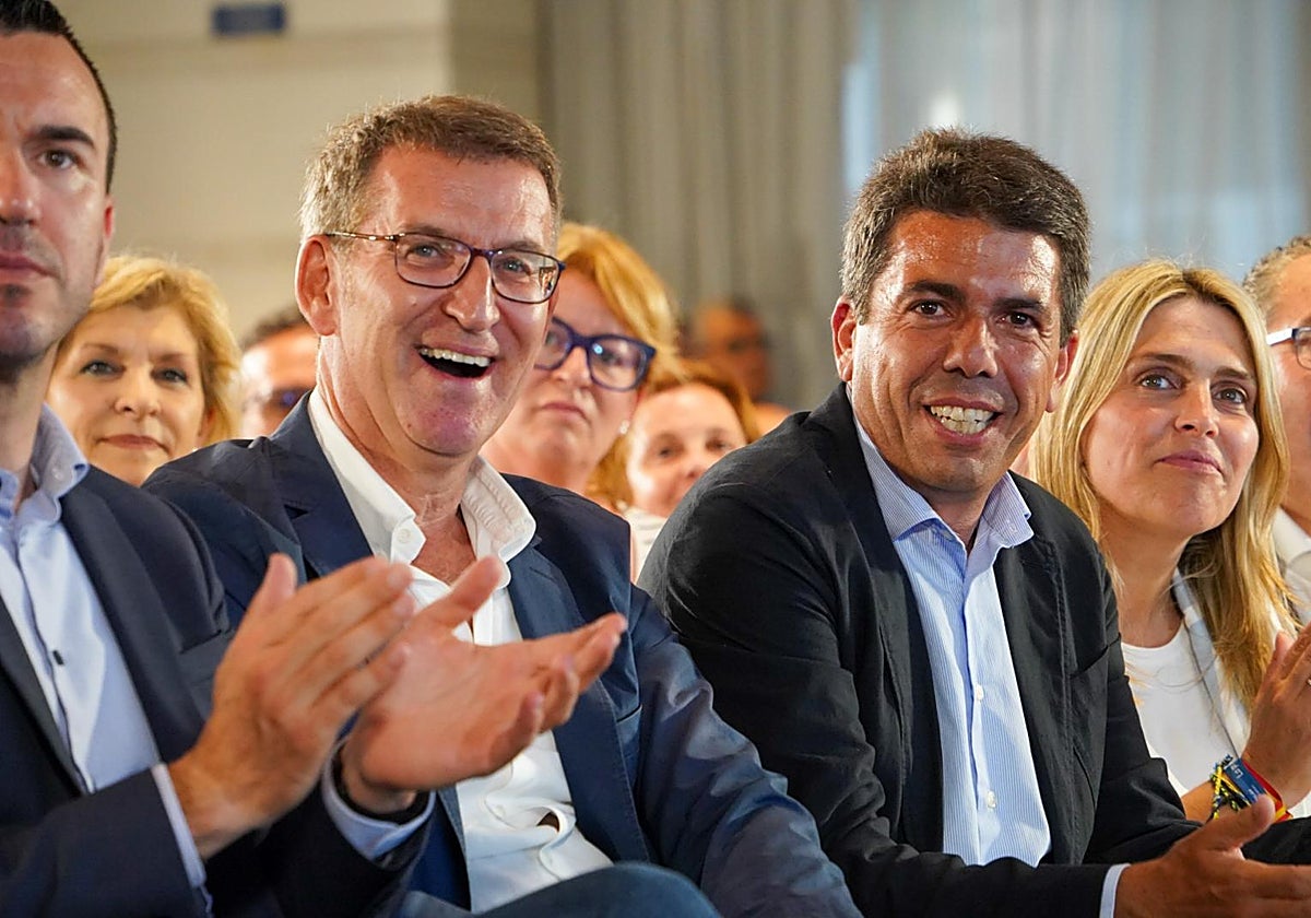 Alberto Núñez Feijóo y Carlos Mazón, este miércoles en Valencia en la Junta Directiva Autonómica del PP