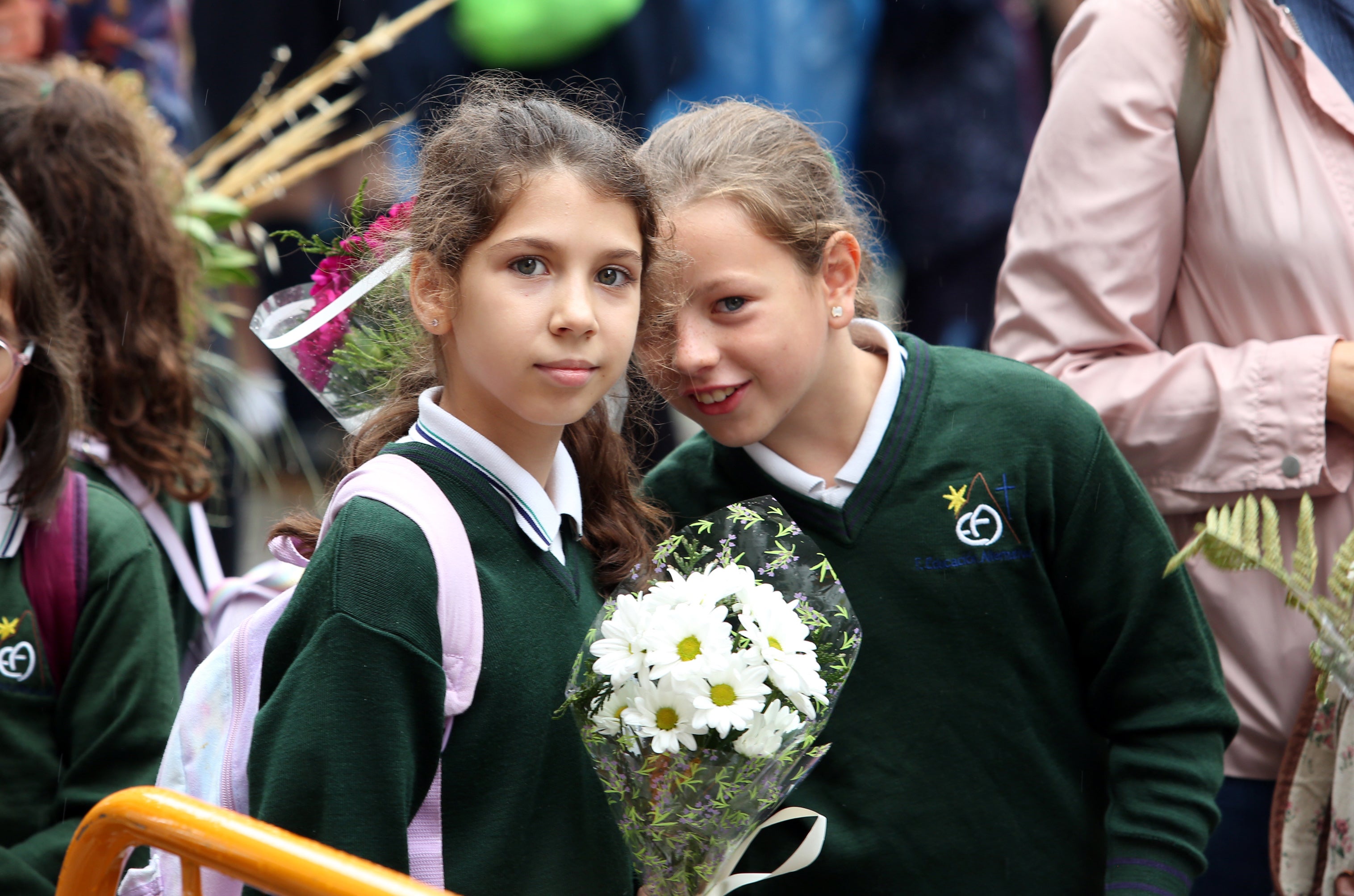 Todas las imágenes de la Ofrenda Floral del lluvioso Corpus toledano