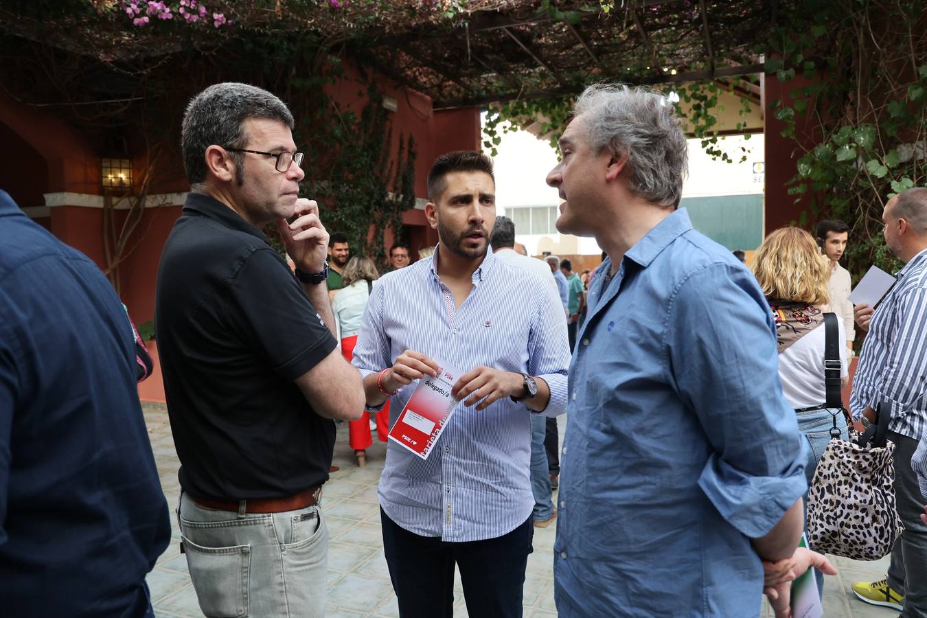 Fotos: El ambiente en el PSOE de Córdoba para aprobar las listas al 23J