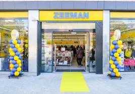 Zeeman, la multinacional danesa de ropa, abre una tienda en Lucena
