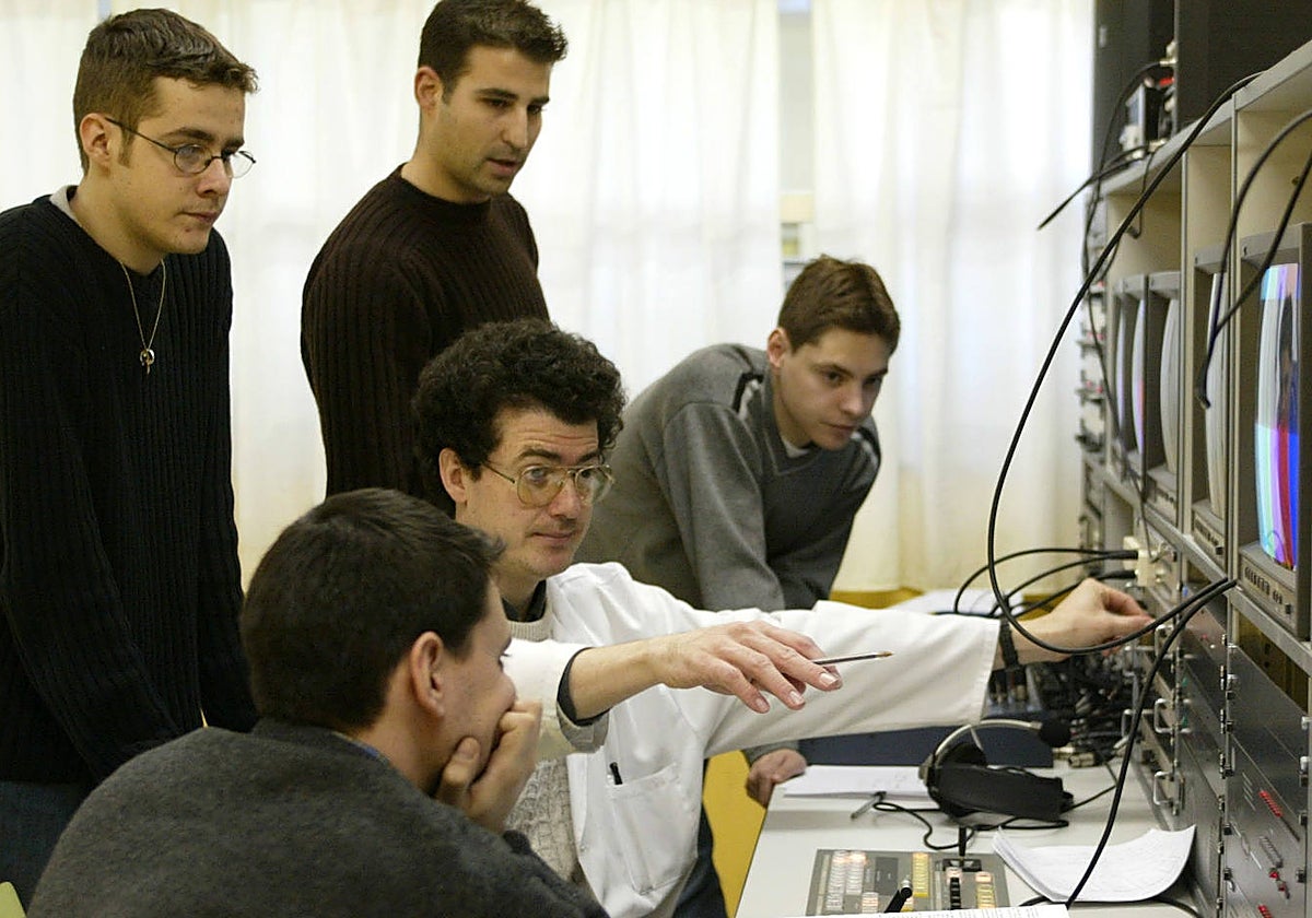 Clase en un centro de Formación Profesional