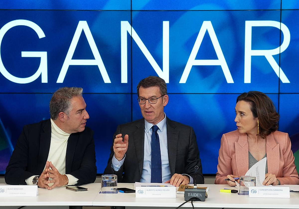 Bendodo, Feijóo y Gamarra, tres de los pilares del Partido Popular