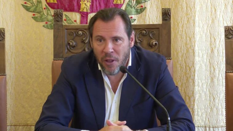 Puente opta por la "estrategia de morderse la lengua" sobre los cambios en las listas