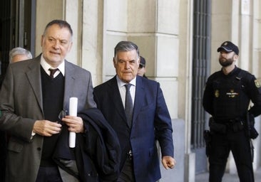 El exconsejero Viera, preso del caso ERE, duerme ya en su casa tras lograr el tercer grado por enfermedad «muy grave»