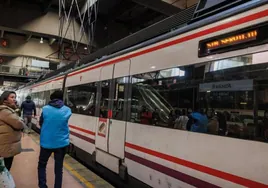 Nuevos retrasos en el Cercanías de Madrid: una incidencia en el túnel de Recoletos afecta a numerosas líneas