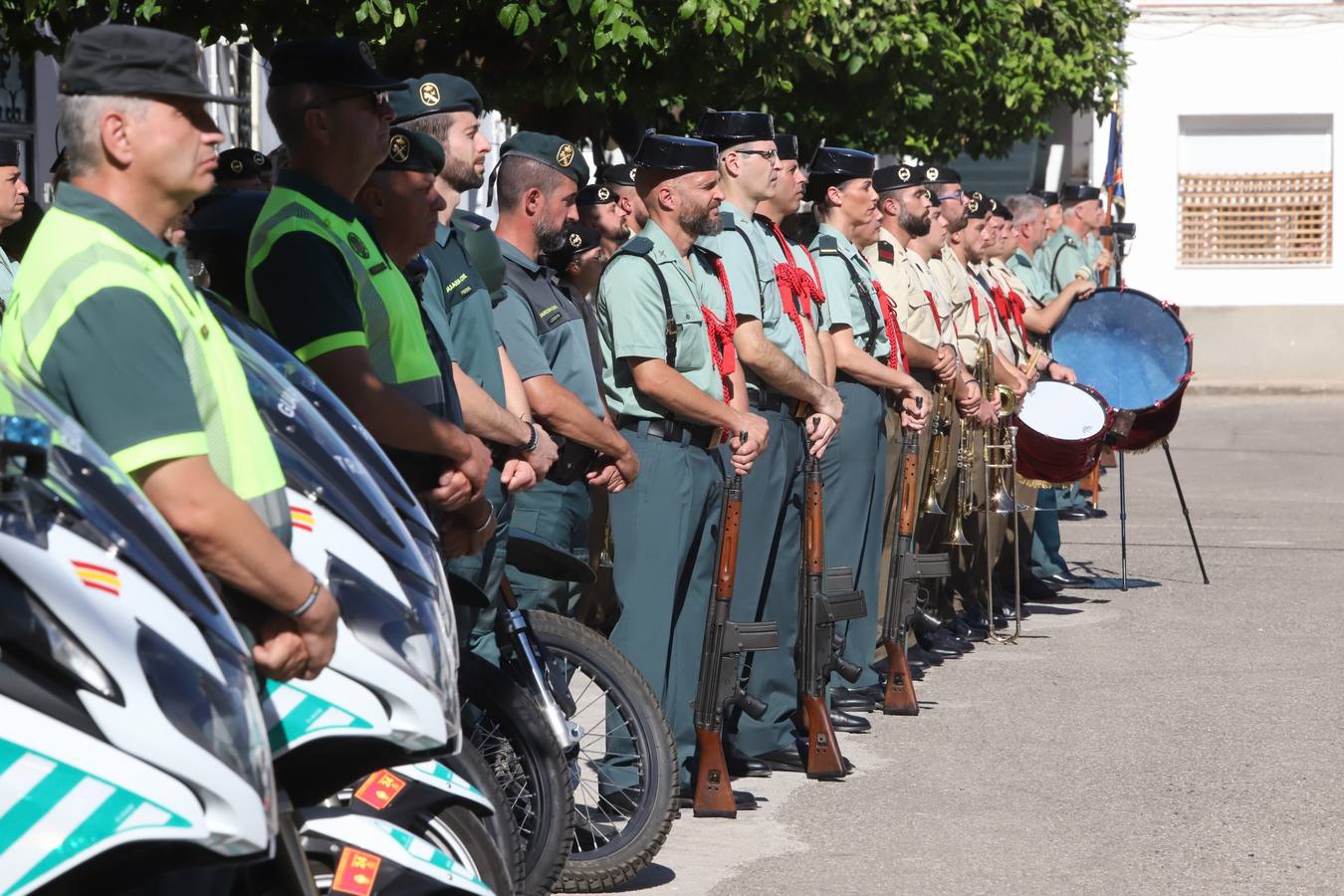 Fotos: Toma de posesión del coronel Ramón Clemente como jefe de la Guardia Civil en Córdoba