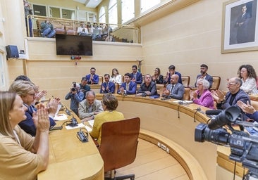 PP y Vox sellan sus pactos en Burgos y Valladolid y lo perfilan en Ponferrada