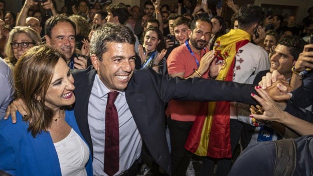 Imagen de María José Catalá y Carlos Mazón (PPCV) tras ganar las elecciones municipales y autonómicas del 28M